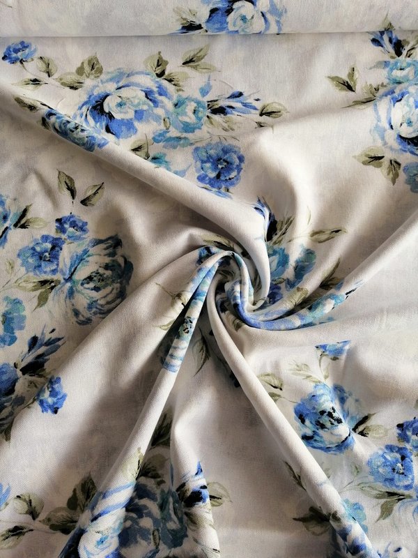 Viskose - Leinen - blaue Rosen auf weiß/beige Grund